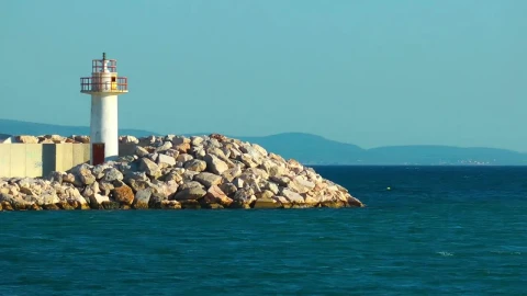 Free Video Stock Small Lighthouse On The Seashore Live Wallpaper - Free Live Wallpaper