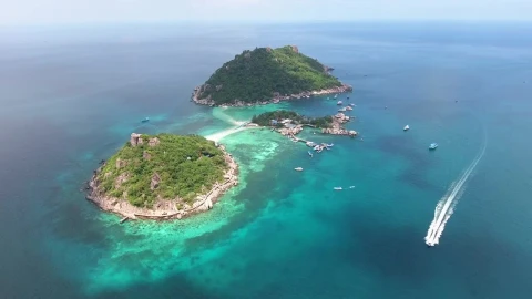 Free Video Stock Small Tropical Islands In The Sea Live Wallpaper - Free Live Wallpaper