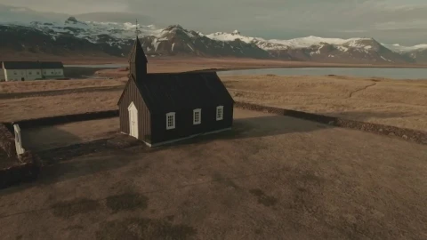 Free Video Stock Snow Covered Mountains Behind A Church Live Wallpaper - Free Live Wallpaper