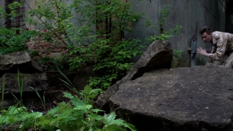 Free Video Stock Soldier Lurking In The Woods Live Wallpaper - Free Live Wallpaper