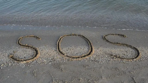 Free Video Stock Sos Written In The Sand On The Shore Of A Live Wallpaper - Free Live Wallpaper