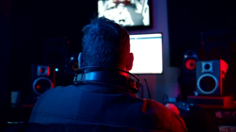 Free Video Stock Sound Engineer Working On A Recording Studio Live Wallpaper - Free Live Wallpaper