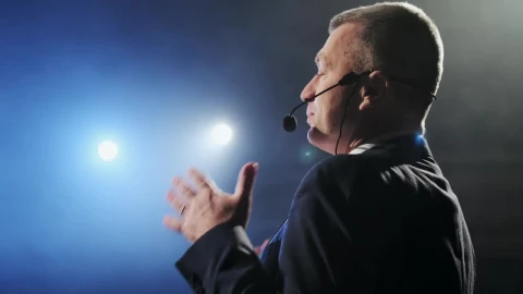 Free Video Stock Spotlights Illuminating A Successful Speaker On Stage Live Wallpaper - Free Live Wallpaper