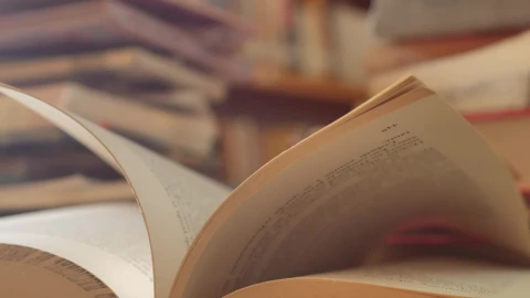 Free Video Stock Stacked And Piled Books Taken Close Up Live Wallpaper - Free Live Wallpaper