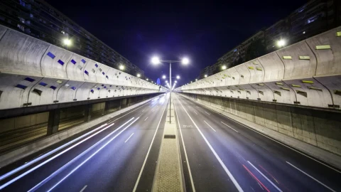 Free Video Stock Static Hyper Lapse Of The Traffic On An Avenue Live Wallpaper - Free Live Wallpaper