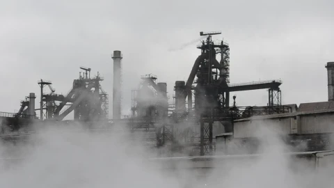 Free Video Stock Steam Rising From An Industrial Site Live Wallpaper - Free Live Wallpaper