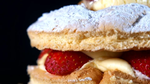 Free Video Stock Strawberry Dessert In Detail Live Wallpaper - Free Live Wallpaper
