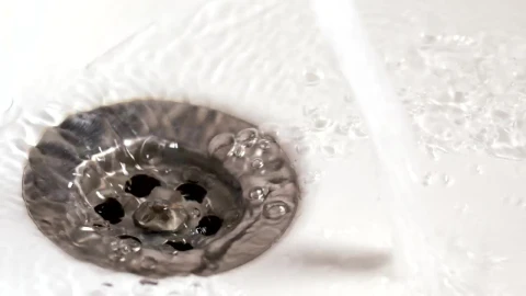 Free Video Stock Stream Of Water Falling Into The Faucet Sink Live Wallpaper - Free Live Wallpaper