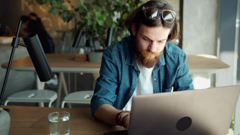 Free Video Stock Stressed Man Working From Home On His Laptop Live Wallpaper - Free Live Wallpaper