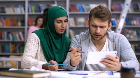 Free Video Stock Students Researching Using A Tablet At Library Live Wallpaper - Free Live Wallpaper