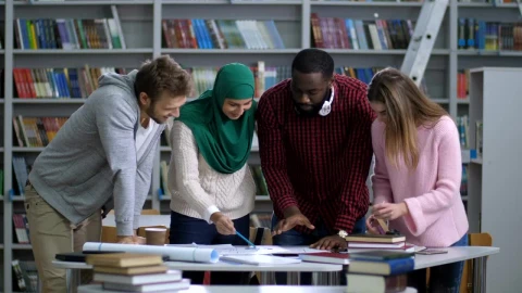 Free Video Stock Students Working On A Project Together Live Wallpaper - Free Live Wallpaper