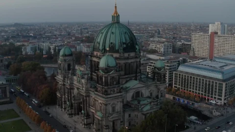 Free Video Stock Stunning Architecture Of Berlin Cathedral Live Wallpaper - Free Live Wallpaper