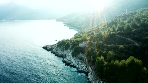 Free Video Stock Sun Flare Reflecting Along The Coast Live Wallpaper - Free Live Wallpaper