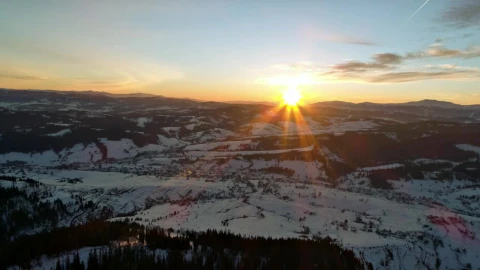Free Video Stock Sun Setting Behind The Winter Mountains Live Wallpaper - Free Live Wallpaper