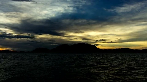 Free Video Stock Sunrise Behind A Mountain Live Wallpaper - Free Live Wallpaper