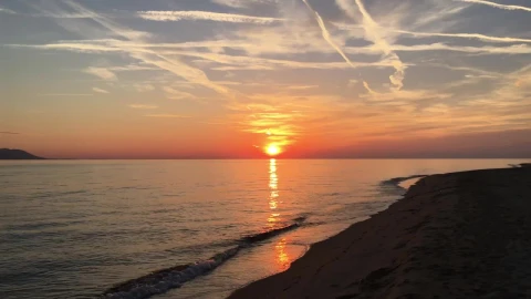 Free Video Stock sunset on a deserted beach Live Wallpaper - Free Live Wallpaper