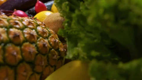Free Video Stock surface covered with many fruits and vegetables seen in detail Live Wallpaper - Free Live Wallpaper