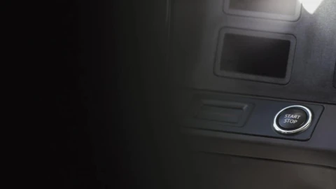 Free Video Stock switching on a car with a modern key Live Wallpaper - Free Live Wallpaper