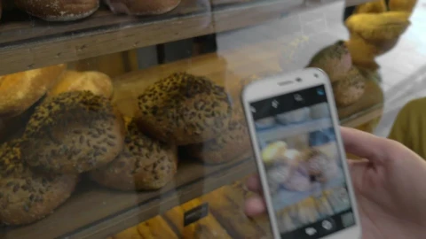 Free Video Stock taking photos of a bakery Live Wallpaper - Free Live Wallpaper