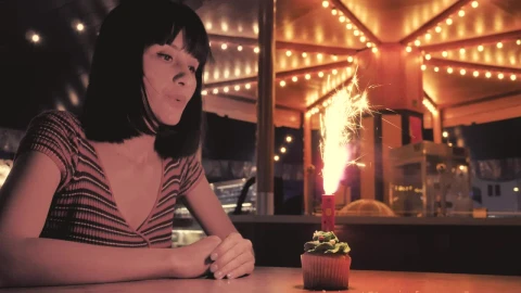 Free Video Stock teenage woman celebrating her birthday at the fair Live Wallpaper - Free Live Wallpaper