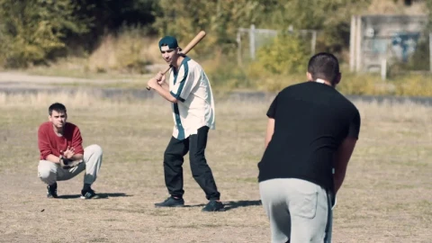 Free Video Stock teens practicing baseball in the park Live Wallpaper - Free Live Wallpaper