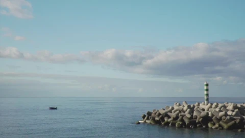 Free Video Stock tetrapod wall in the seashore Live Wallpaper - Free Live Wallpaper