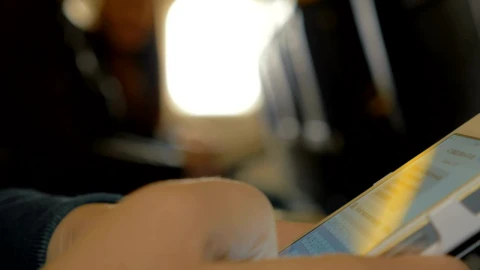 Free Video Stock texting on a plane Live Wallpaper - Free Live Wallpaper