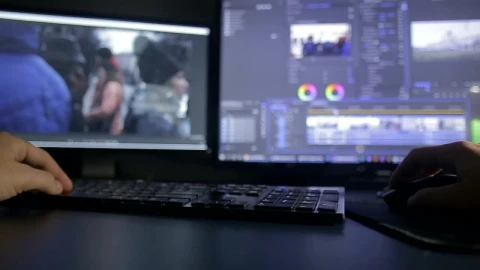 Free Video Stock timelapse of a person editing a video Live Wallpaper - Free Live Wallpaper