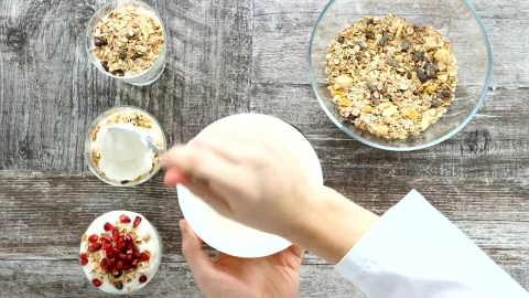 Free Video Stock timelapse of chef preparing healthy diet foods Live Wallpaper - Free Live Wallpaper