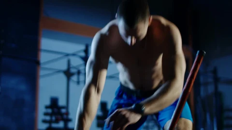Free Video Stock tired bodybuilder catching his breath Live Wallpaper - Free Live Wallpaper