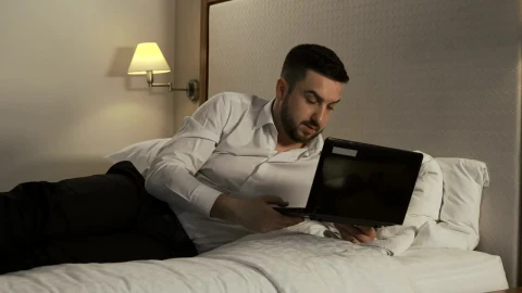 Free Video Stock tired man preparing to sleep Live Wallpaper - Free Live Wallpaper