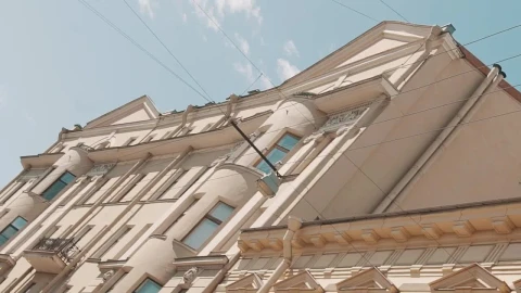 Free Video Stock town building in the bright sun Live Wallpaper - Free Live Wallpaper
