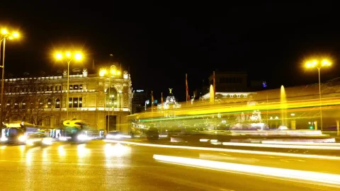 Free Video Stock traffic around cibeles fountain Live Wallpaper - Free Live Wallpaper