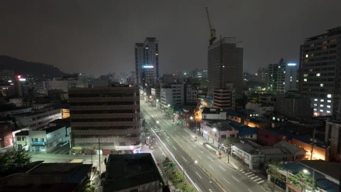 Free Video Stock traffic at night in south korea Live Wallpaper - Free Live Wallpaper