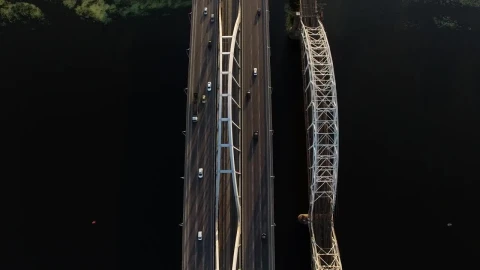 Free Video Stock traffic on the bridge aerial view Live Wallpaper - Free Live Wallpaper