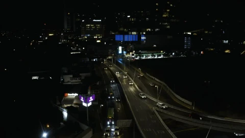 Free Video Stock traffic on the roads of a bridge and avenue Live Wallpaper - Free Live Wallpaper