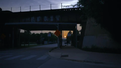 Free Stock Video Walking Through The City Under A Bridge At Sunset Live Wallpaper - Free Live Wallpaper