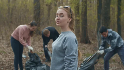Free Stock Video Volunteers Recycling In The Forest Live Wallpaper - Free Live Wallpaper