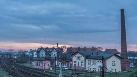 Free Stock Video View Of The Town Houses From The Moving Train Live Wallpaper - Free Live Wallpaper