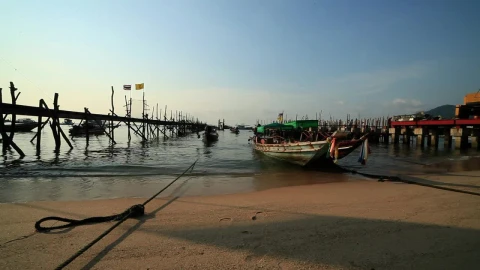 Free Stock Video View Of A Port On The Beach Seen From The Live Wallpaper - Free Live Wallpaper