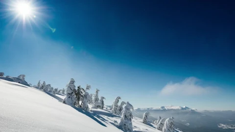 Free Stock Video Very Snowy Mountain On A Clear Sunny Day Live Wallpaper - Free Live Wallpaper
