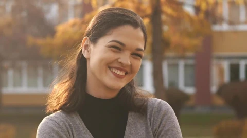 Free Stock Video Very Happy Woman In Outdoors Portrait Live Wallpaper - Free Live Wallpaper