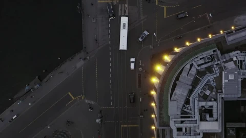 Free Stock Video Urban Passenger Bus On An Avenue Next To The Train Live Wallpaper - Free Live Wallpaper