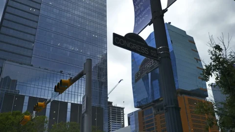 Free Stock Video Upward View From A Corner Of A Big City Live Wallpaper - Free Live Wallpaper
