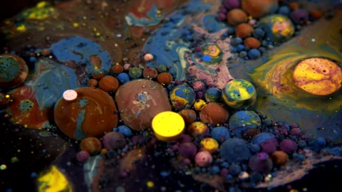 Free Stock Video Underwater Paint Spheres Shaped Like Planets Live Wallpaper - Free Live Wallpaper