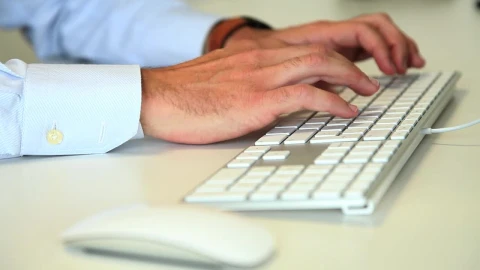Free Stock Video Typing On A Stylish Keyboard Live Wallpaper - Free Live Wallpaper