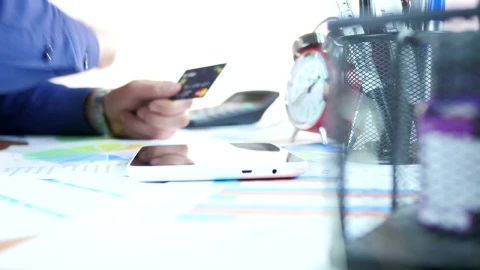 Free Stock Video Typing Bank Details On A Tablet Live Wallpaper - Free Live Wallpaper