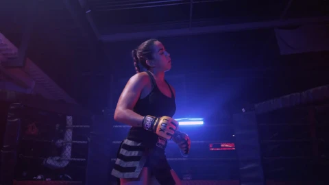 Free Stock Video Young Wrestler Woman Warming Up On A Ring Live Wallpaper - Free Live Wallpaper