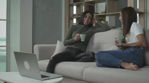 Free Stock Video Young Women On The Couch Live Wallpaper - Free Live Wallpaper