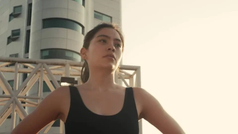 Free Stock Video Young Woman Walking Resting After Jogging Live Wallpaper - Free Live Wallpaper